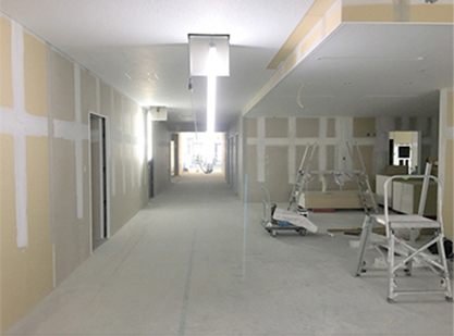 2階 待合工事の様子